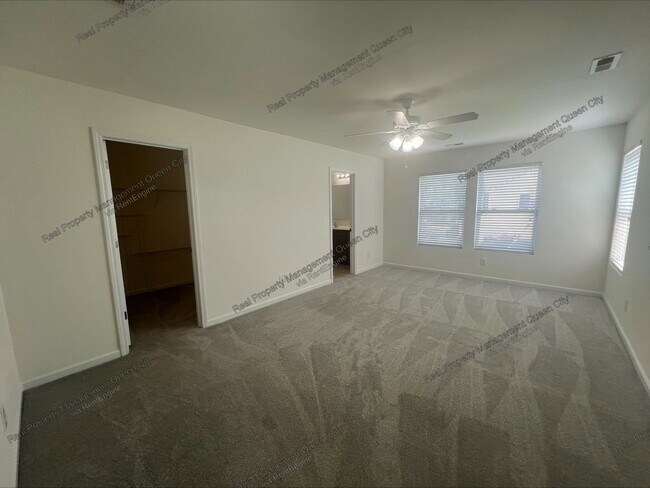 14334 Lunenburg Ln
