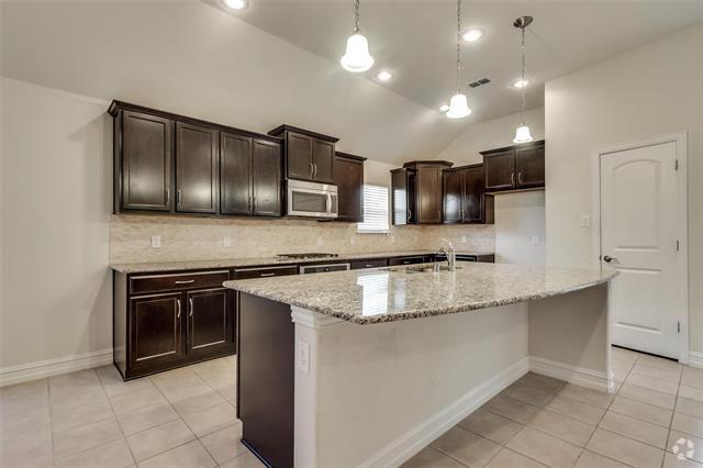 Building Photo - 601 Elm Creek Dr Rental