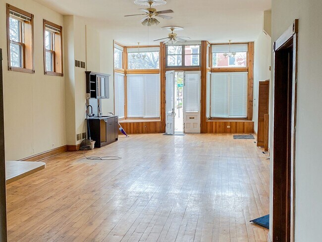 Photo - 2952 N Racine Ave Apartments Unit 1A