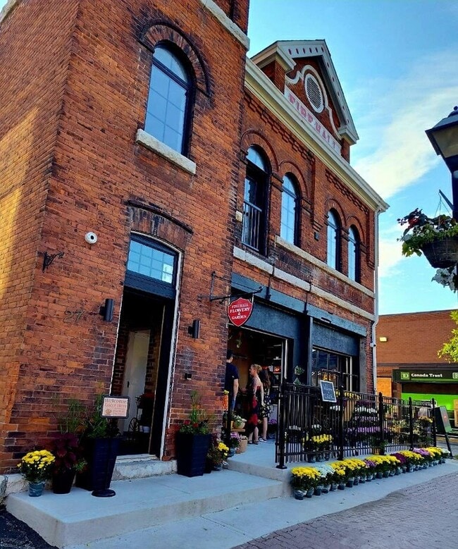 Building Photo - Modern Luxury Living in Downtown Orillia - Historic Firehall Lofts (w/ free parking available) Unit 102