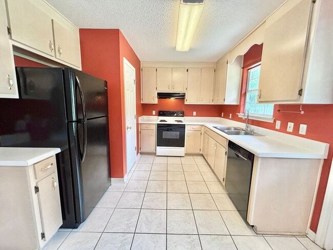 Photo - 7514 Bowers Dr