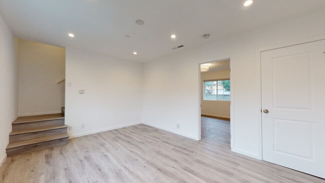 Photo - 1006 Tilton Ave Unidad 1006