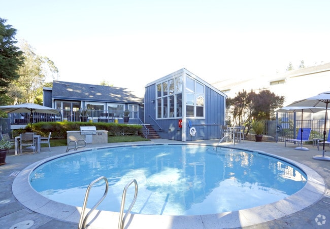 Photo - Skyline Heights Apartments