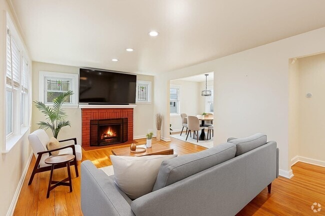 Building Photo - 640 Martense Ave Rental