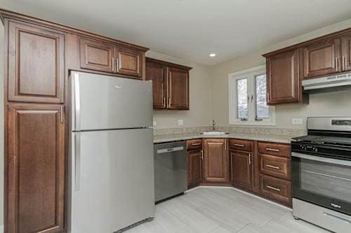 Photo - 368 N Biermann Ave