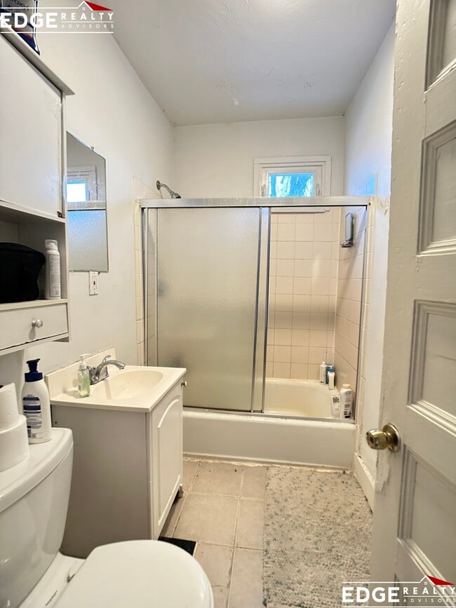 Photo - 22 Wadsworth St Unit 1