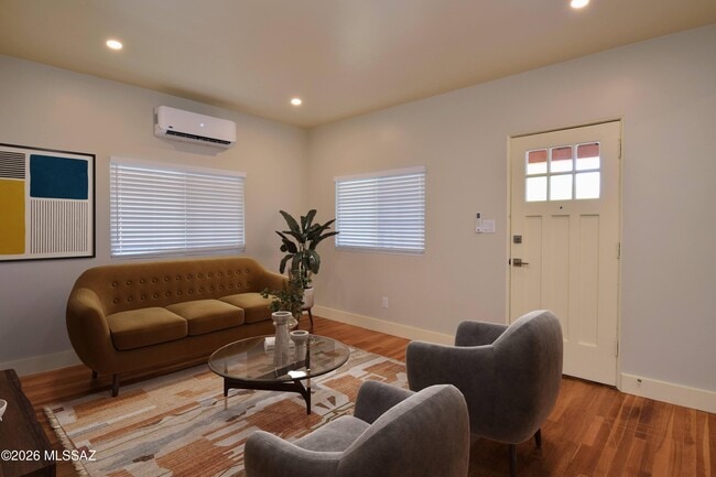 Photo - 130 N Cherry Ave