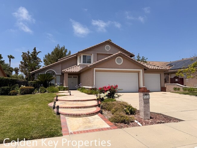 Building Photo - Move-in ready 4 bedroom / 3 bathroom home in Oceanside!