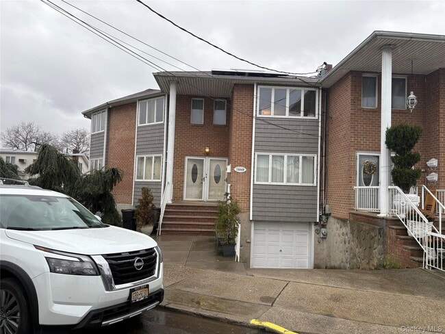 Building Photo - 155-69 99th St Unit 2nd Floor