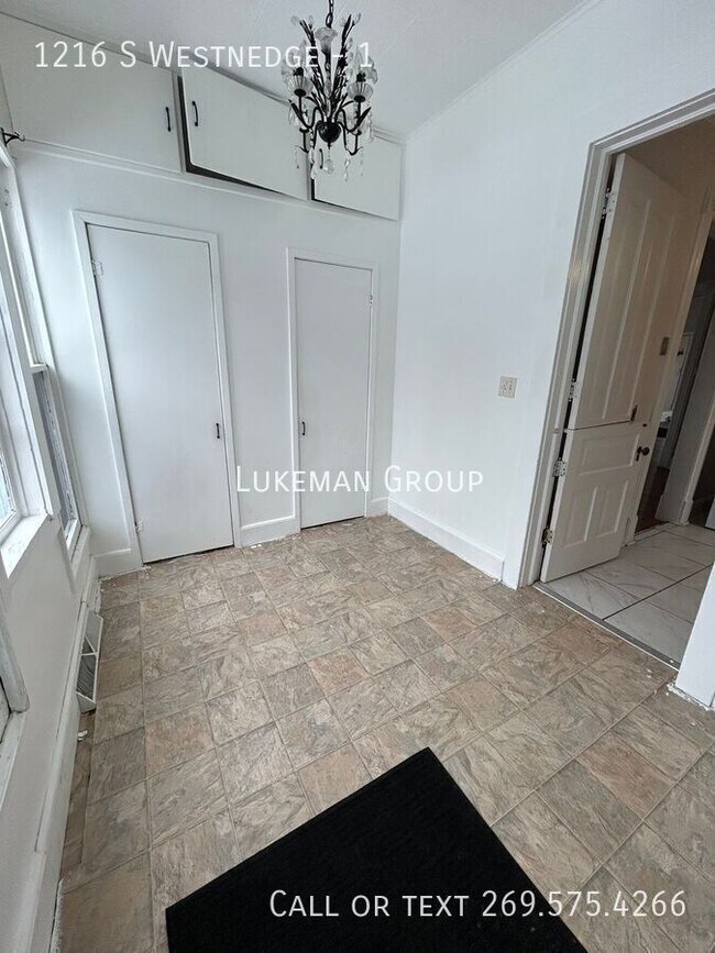 Photo - 1216 S Westnedge Ave Unidad 1