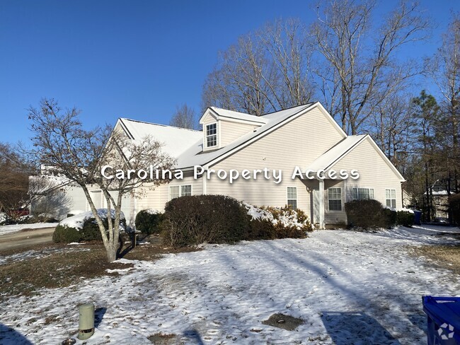 Building Photo - 1212 Red Ash Cir Rental