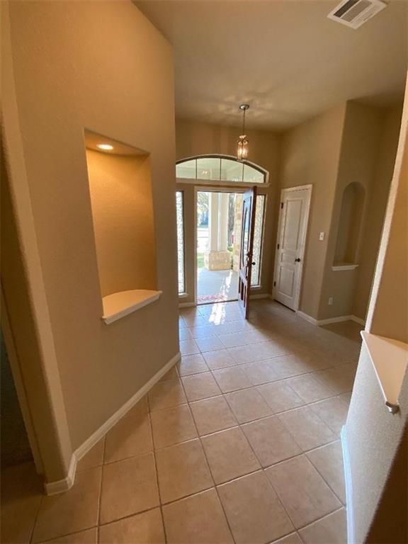 Photo - 1506 Main St