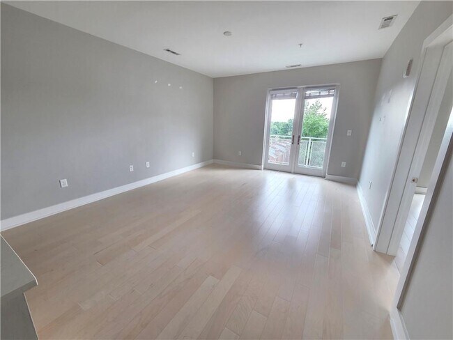 Photo - 775 Juniper St NE Unit 608