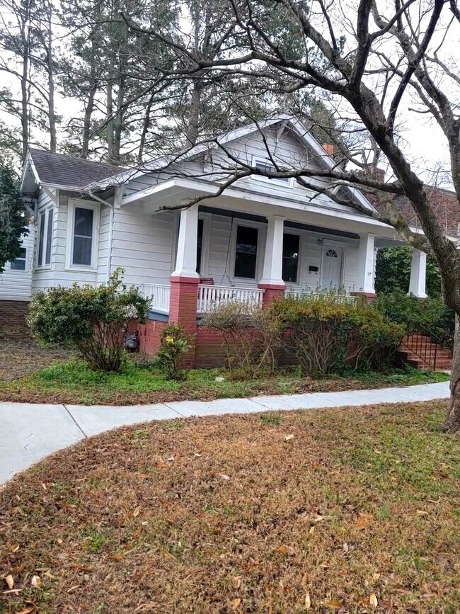 Building Photo - Charming 2-Bedroom Home in Norfolk
