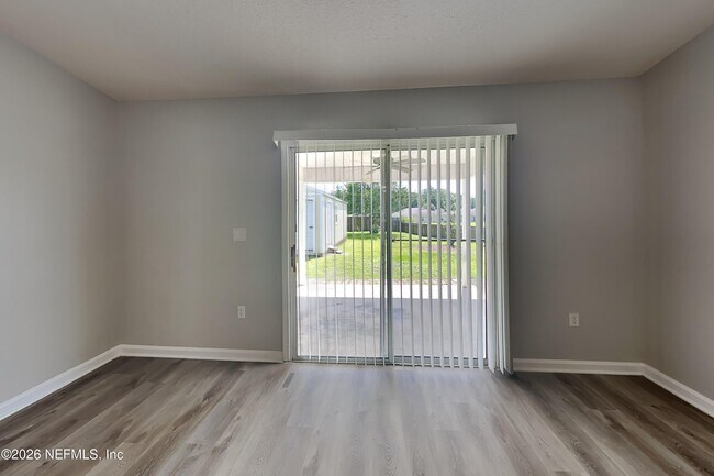 Photo - 45512 Ingleham Cir