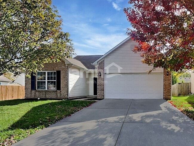 Photo - 9931 Lakefield Ln