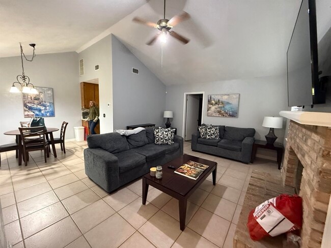 Photo - 2428 Talco Hills Dr