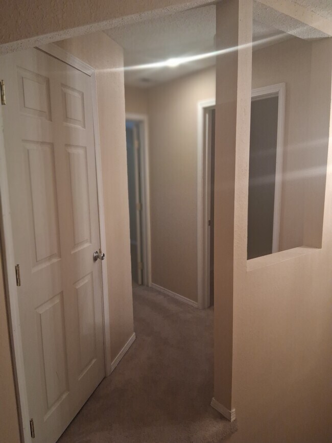 65400 E 250 Rd