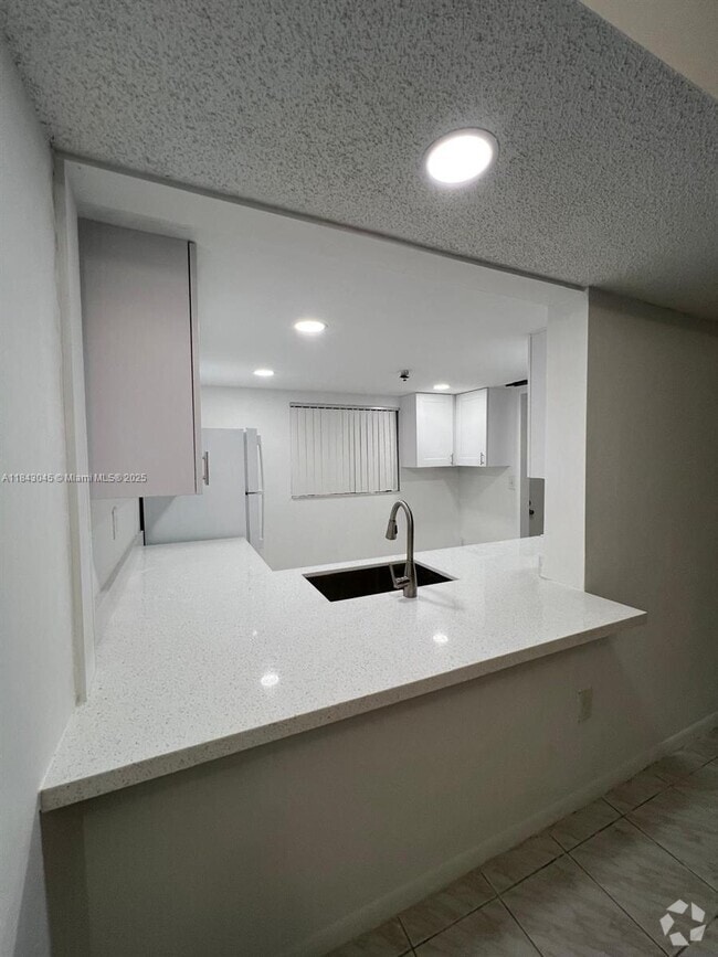 Building Photo - 8760 SW 133rd Avenue Rd Unit 122 Rental