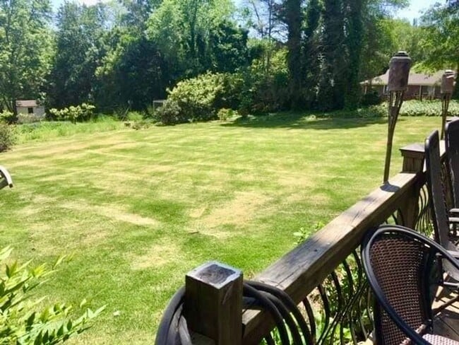 Photo - 231 Grove Dr