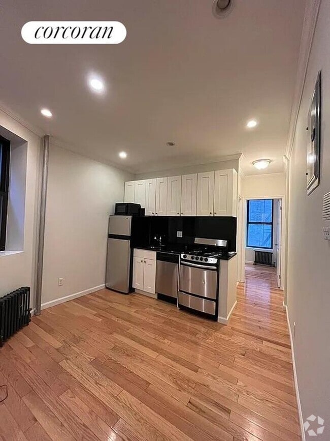 Building Photo - 237 Henry St Rental