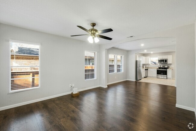 Building Photo - 1227 Wilbur St Rental