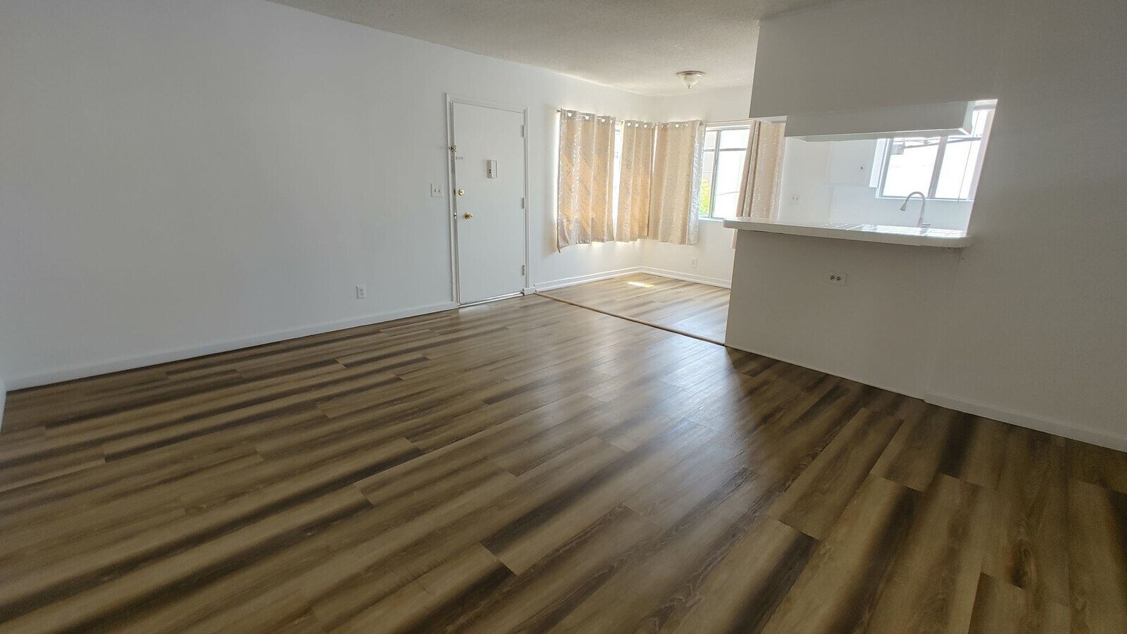 Photo - 12TH ST., 1528