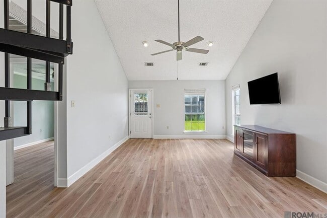 Photo - 3325 Myrtle Grove Dr