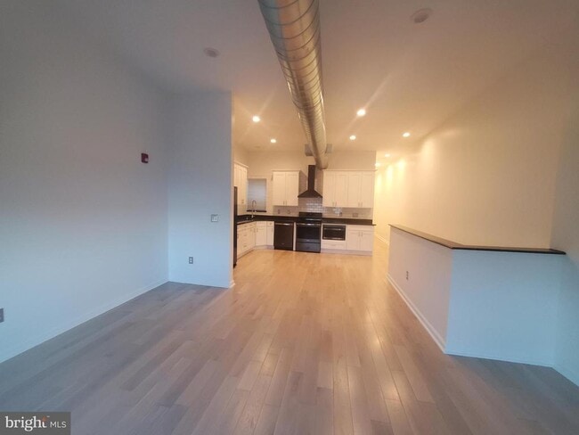 Photo - 7242 Frankford Ave