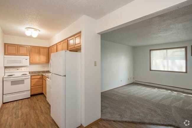 Building Photo - 318 Finkbine Ln Unit 8 Rental