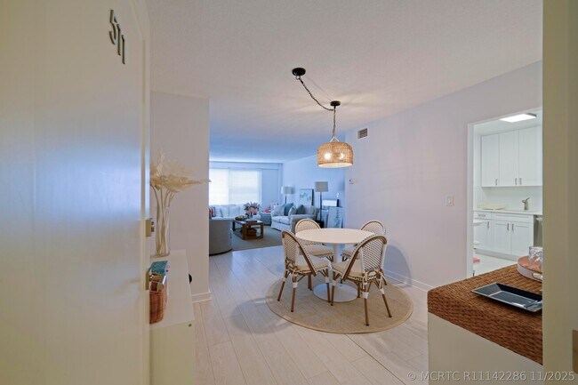 170 N Ocean Blvd Unit 511