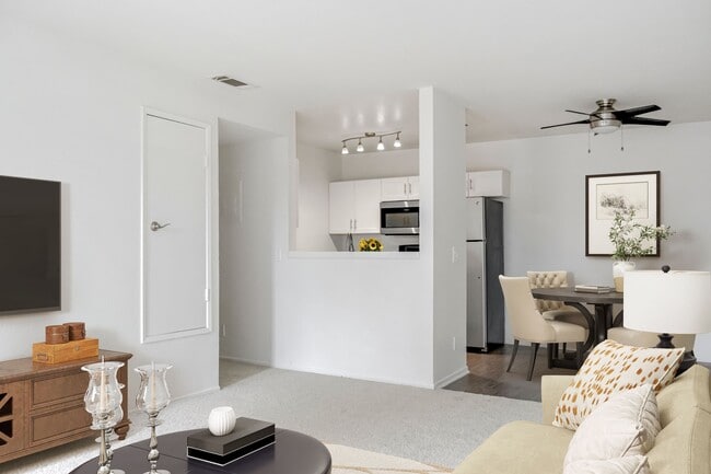 Photo - Rivera Apartments