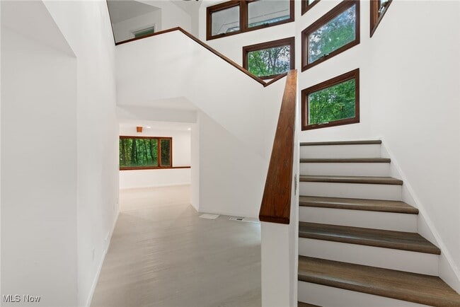 Building Photo - 3812 Ellendale Rd