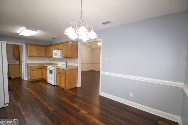 Photo - 2309 Oak Ridge Ln