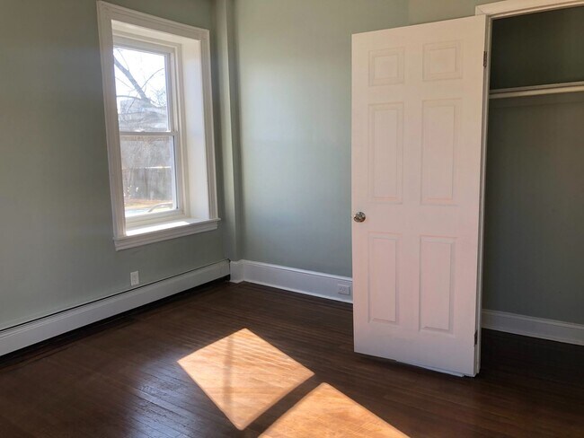 Photo - 1003 Chester Pike Unidad A