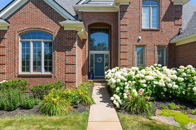 Building Photo - 51180 Park Pl Dr Rental