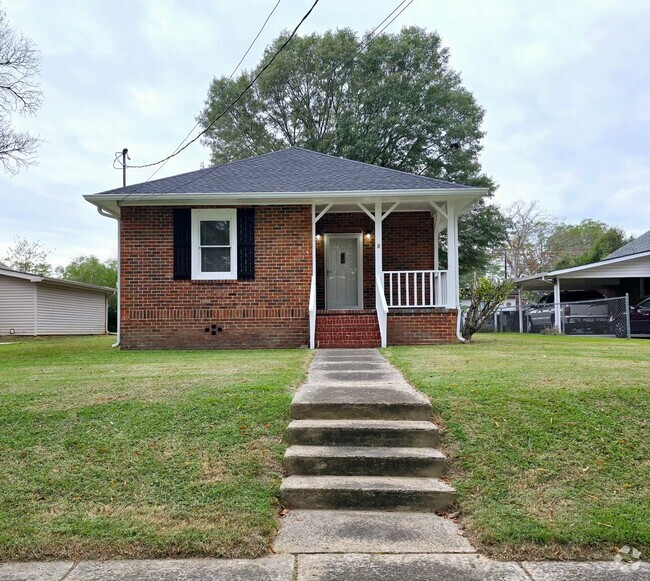 Building Photo - 13 Fir St NE Rental