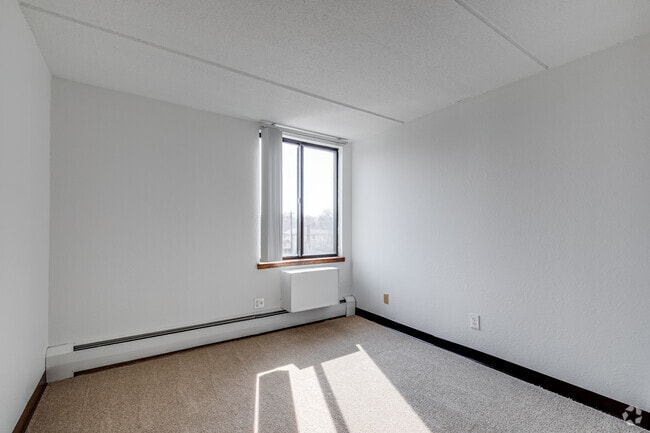 Creek Terrace - 2BR, 1.5BA - 893SF Bedroom 2