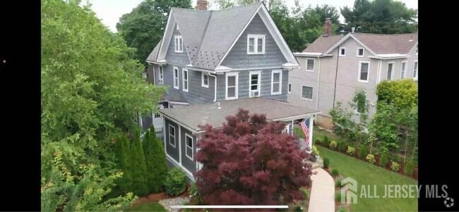 Building Photo - 22 Pennsylvania Ave Rental