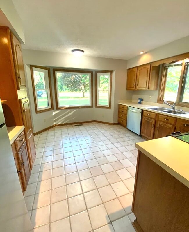 Photo - 3101 E Stoll Rd
