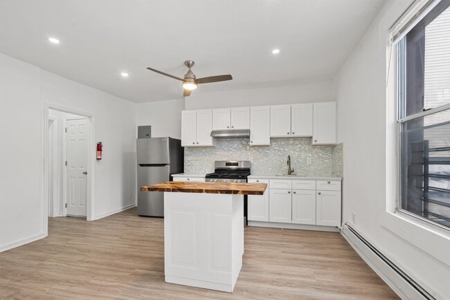 Photo - 149 Culver Ave Unit 2