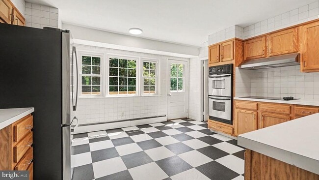 Photo - 31 Beacon Hill Ct