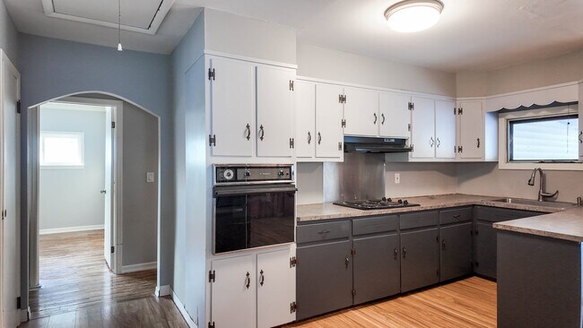 Photo - 3639 Shafer Schoolhouse