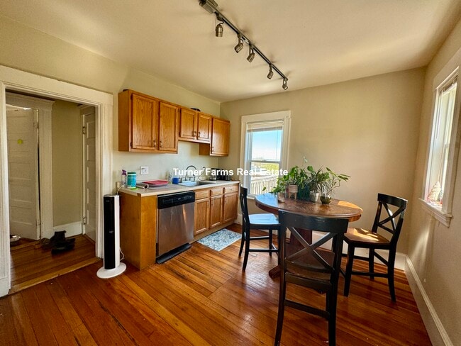 Photo - 101 Heath St Unit 3