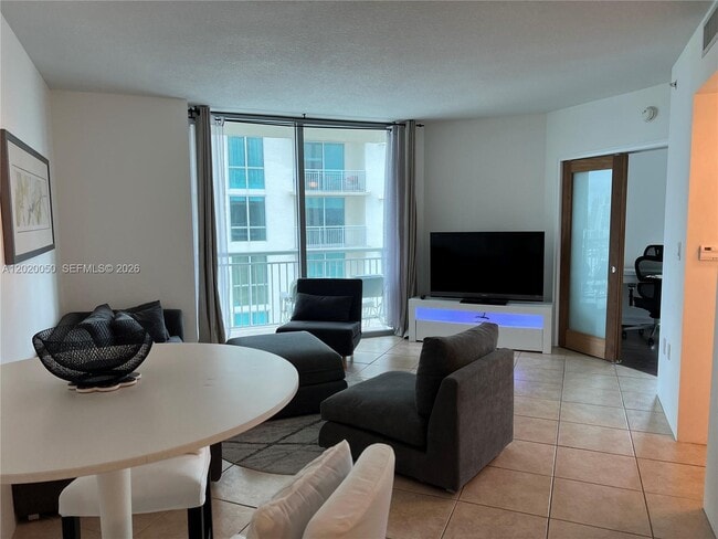 Photo - 9066 SW 73rd Ct Unidad 1703