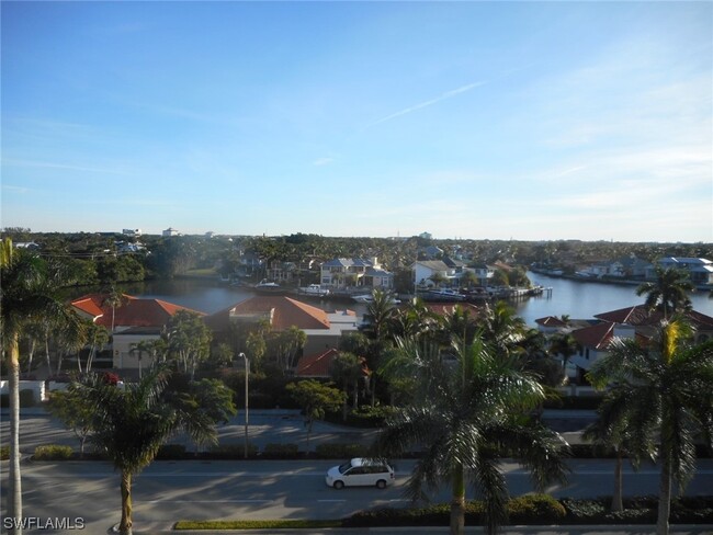 Photo - 4751 Gulf Shore Blvd N Condominio Unidad 701