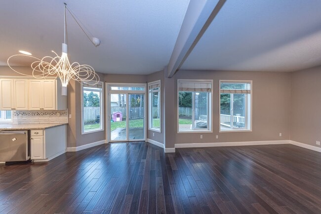 Photo - Spacious 4-Bedroom Home on Fisher’s Landing Cul-de-Sac