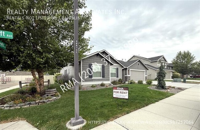 Photo - 6031 N Spindrift Ave House