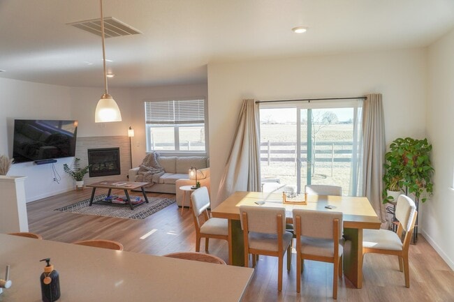 Photo - 1858 Mount Monroe Dr