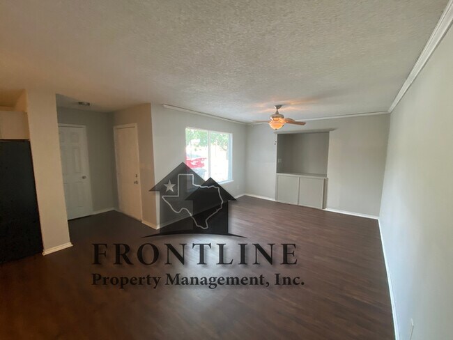 Photo - 6752 Trail Lake Dr Townhome